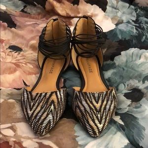 Rampage Tribal Pattern Flats